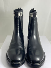 Load image into Gallery viewer, Christian Dior Black Leather Chelsea Ankle  Boots
