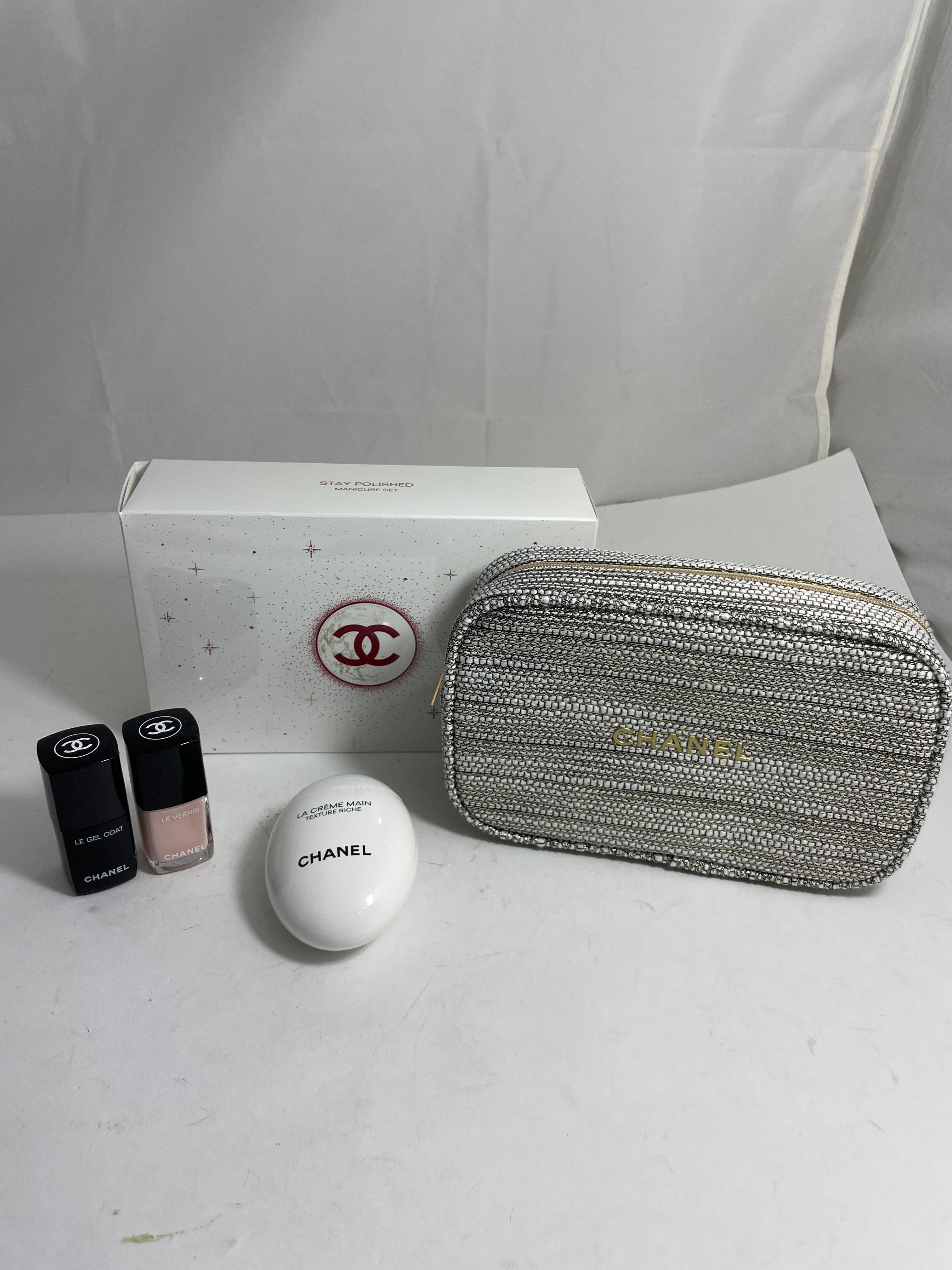 Chanel 2022 NWB Gift Set Natural Touch Nail & Hand Cream Set