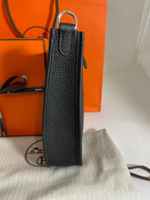 Load image into Gallery viewer, Hermes 16 Tpm Clemence Leather Crossbody Bag
