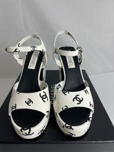 Load image into Gallery viewer, Chanel 22S White Logo Runway Sandals
