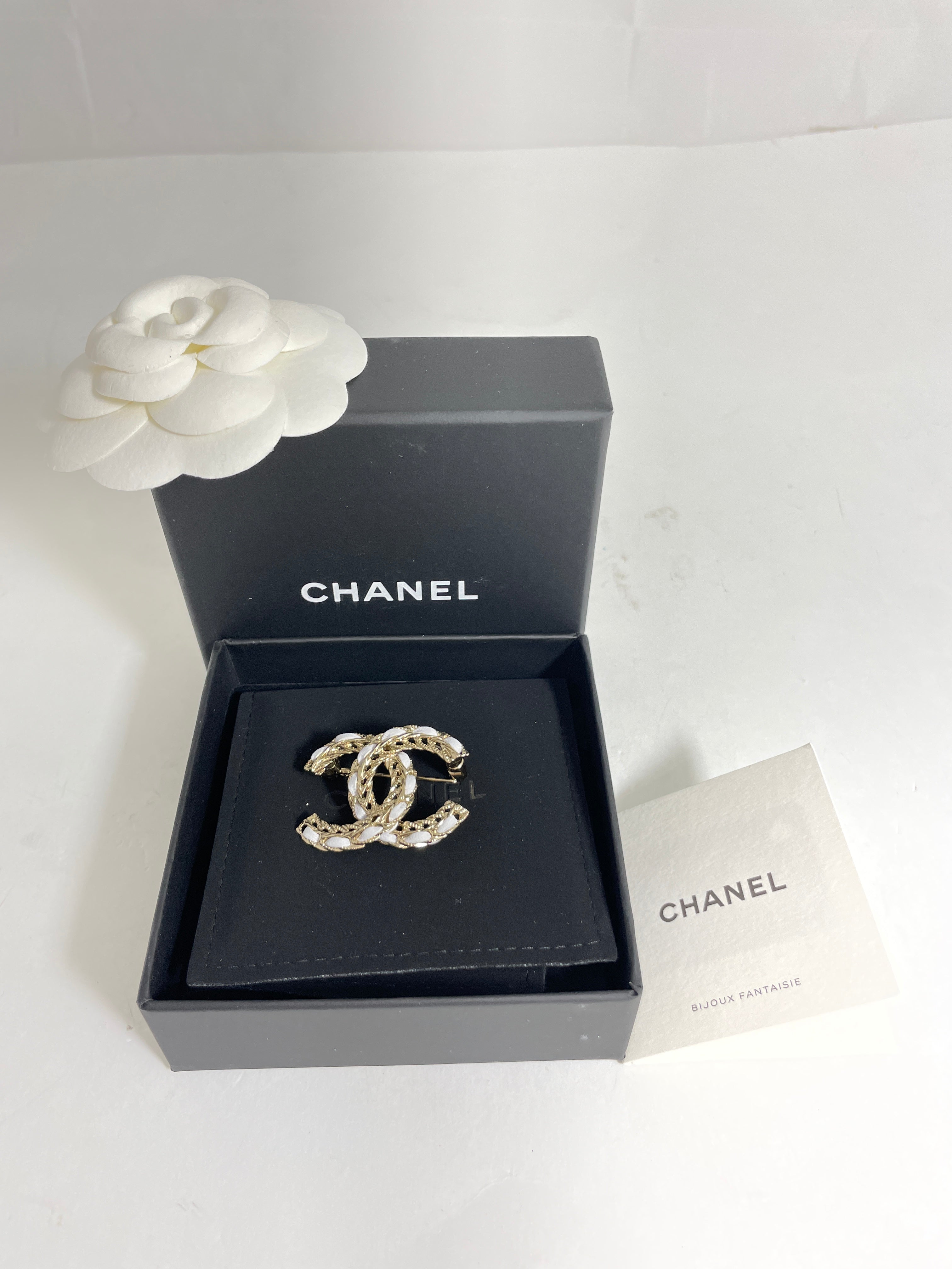 Chanel 22S Gold White Leather Chain Brooch