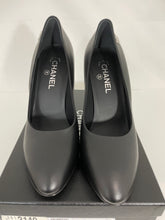 Load image into Gallery viewer, Chanel Black Lambskin CC Pumps
