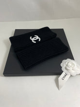 Load image into Gallery viewer, Chanel CC Black Fingerless Gloves
