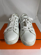 Load image into Gallery viewer, Hermés White Leather Avantage Sneakers

