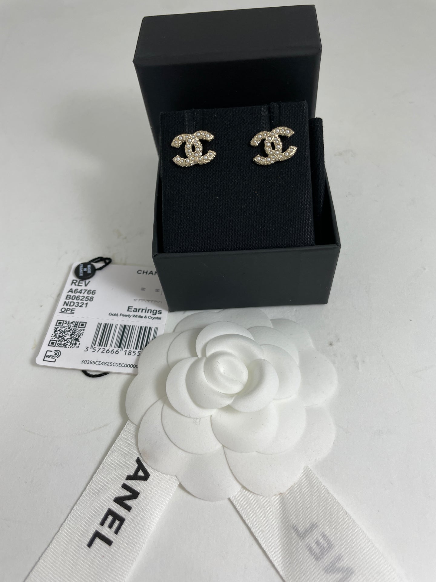 Chanel Mini CC Gold Tone Pearl Inlay Earrings