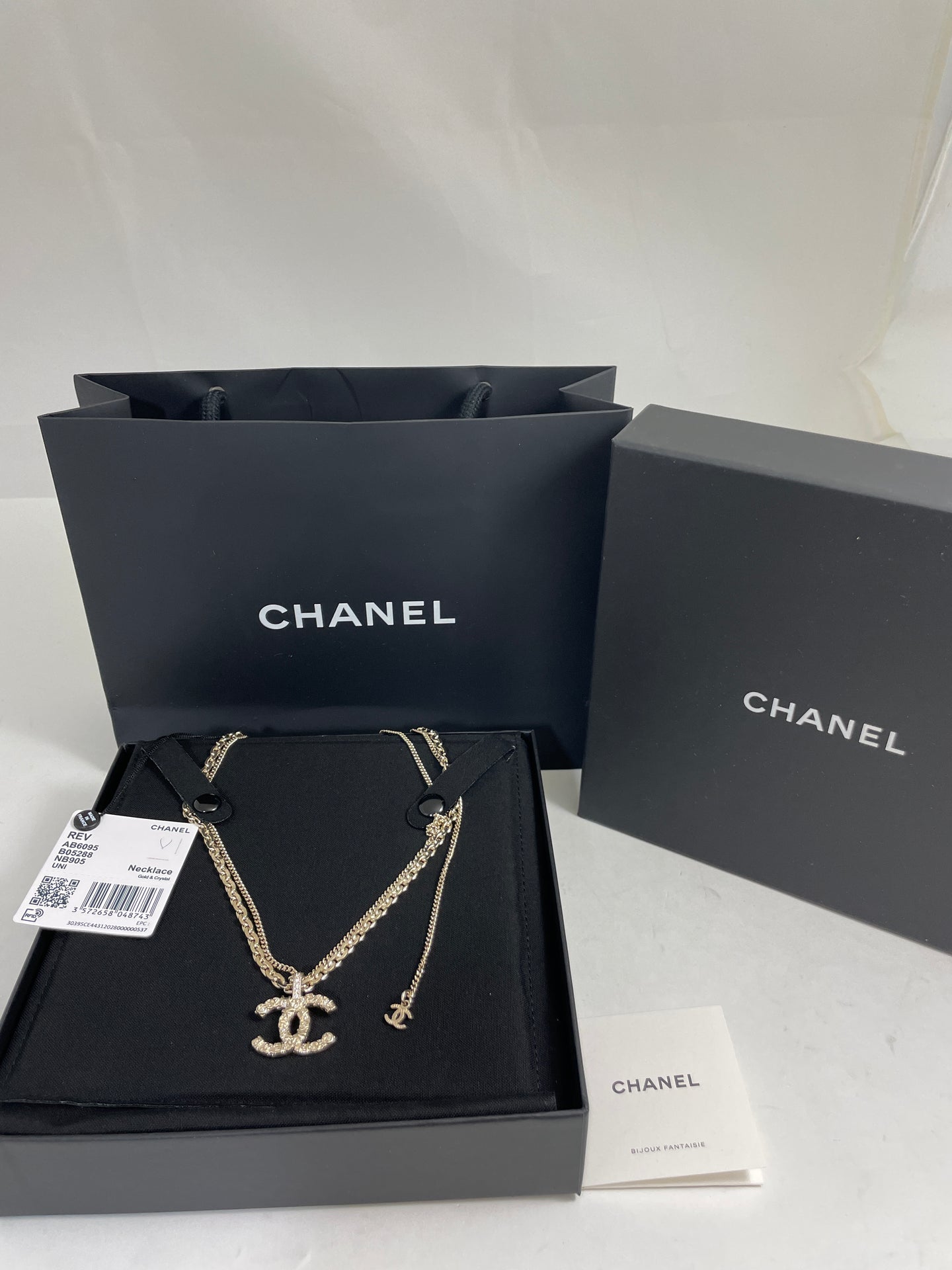 Chanel Gold Double Chain CC Reversible Pendant
