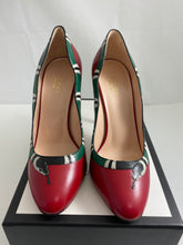 Load image into Gallery viewer, Gucci Red Leather Kingsnake Pumps
