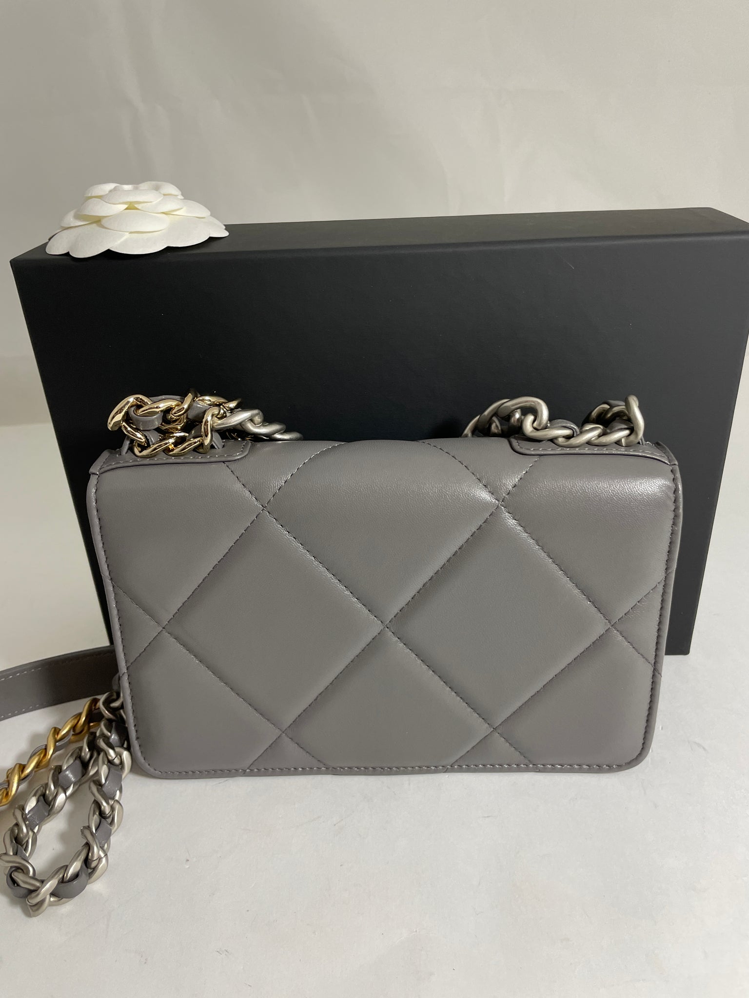 Chanel 22A Dark Gray Quilted WOC Crossbody Bag – The Millionaires Closet