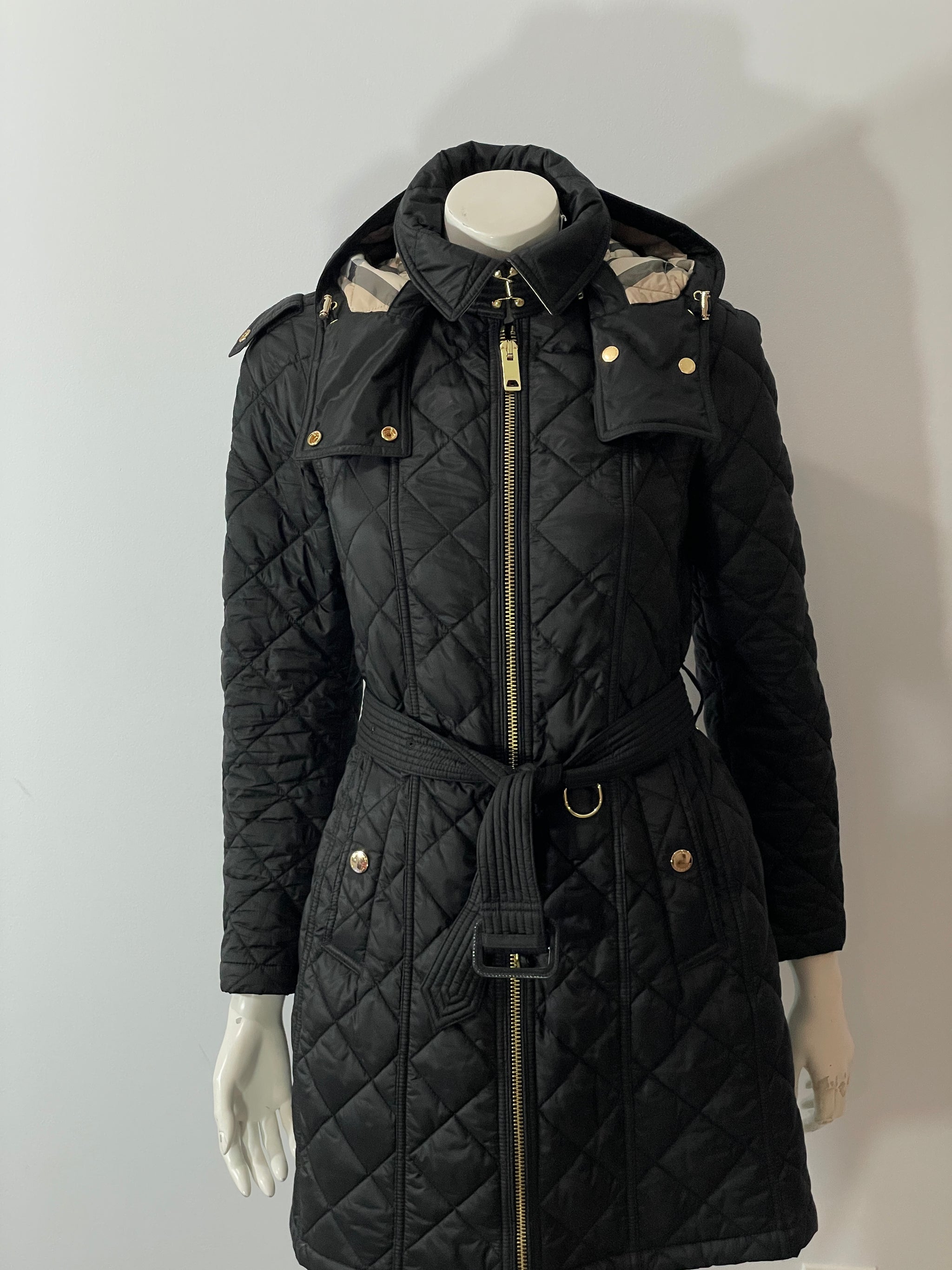 Burberry baughton quilted long jacket with belt best sale