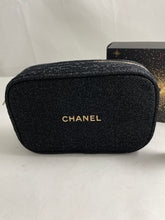 Load image into Gallery viewer, Chanel 2021 NWB Gift Set Eyes On Mascara Set
