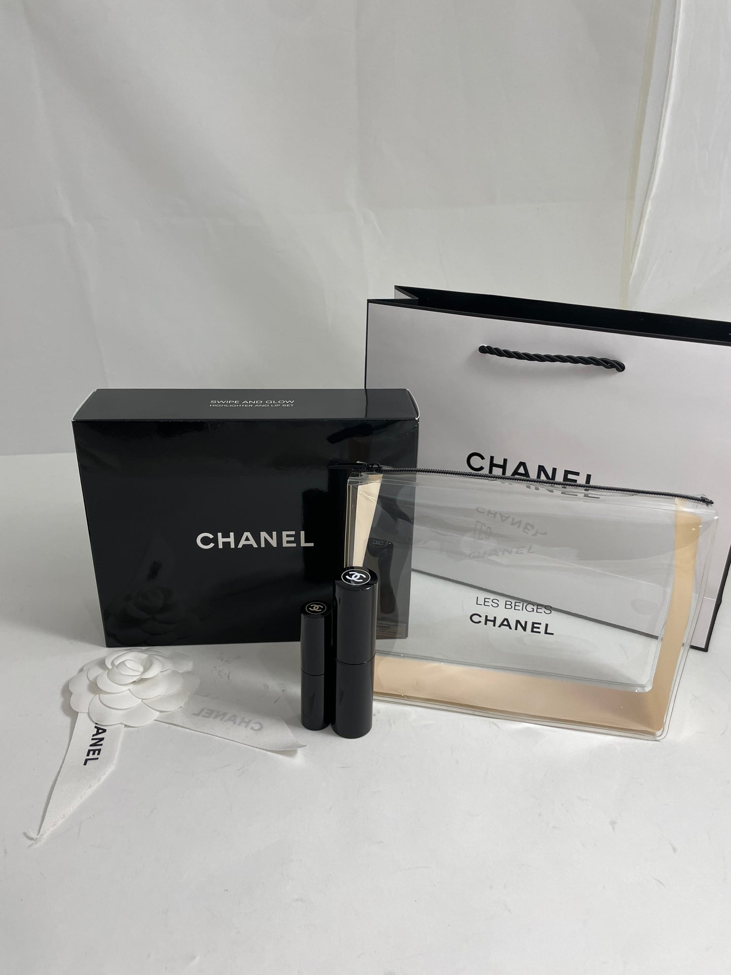 Chanel 2021 Swipe & Glow Highlighter Lip Set PVC Cosmetic Pouch