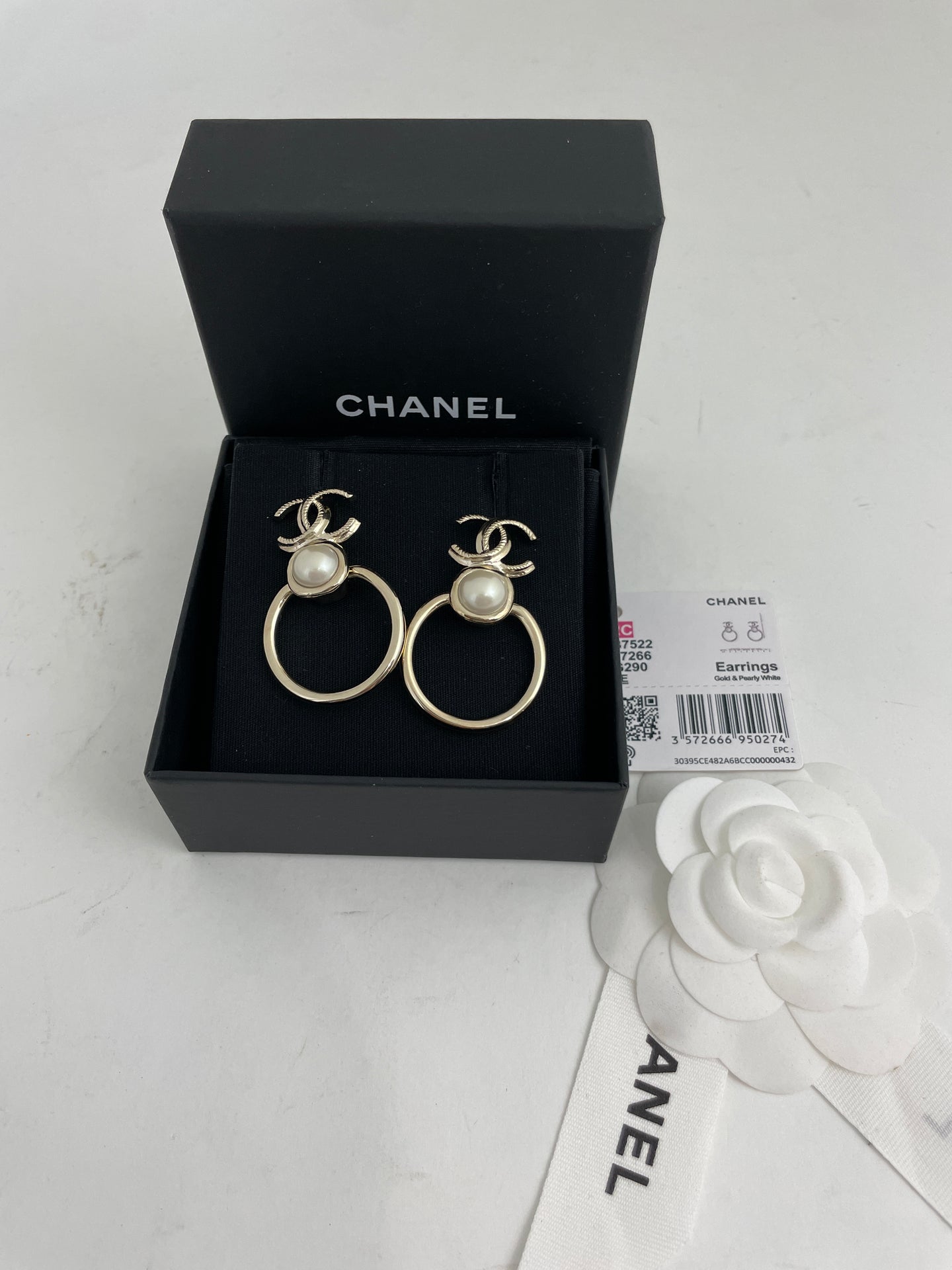 Chanel 22C Gold Tone CC Door Knocker Pearl Earrings