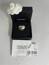 Load image into Gallery viewer, Chanel CC Gold Tone Heart Turn lock Brooch
