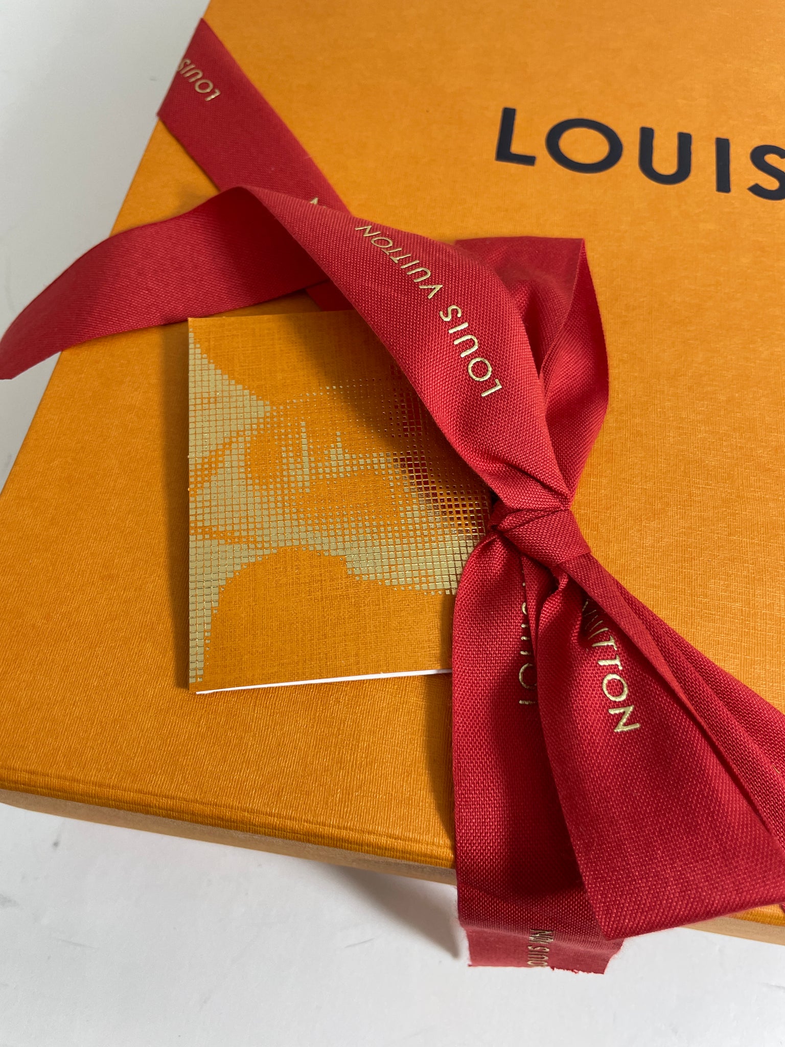 Louis Vuitton Monogram Etui Voyage MM Pouch – The Closet