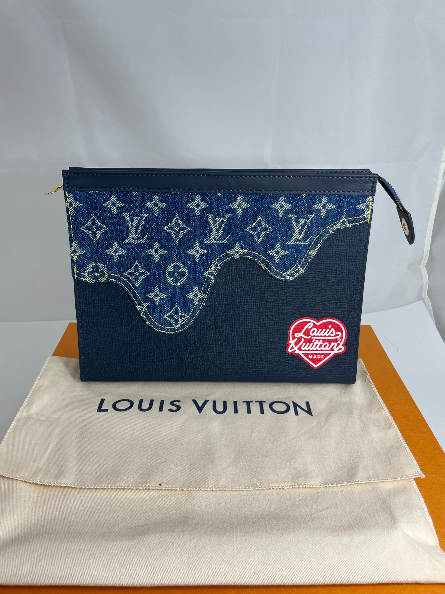 Louis Vuitton x Nigo Pochette Voyage mm Monogram Blue