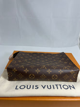 Load image into Gallery viewer, Louis Vuitton Monogram 26 Toilet Pouch Bag
