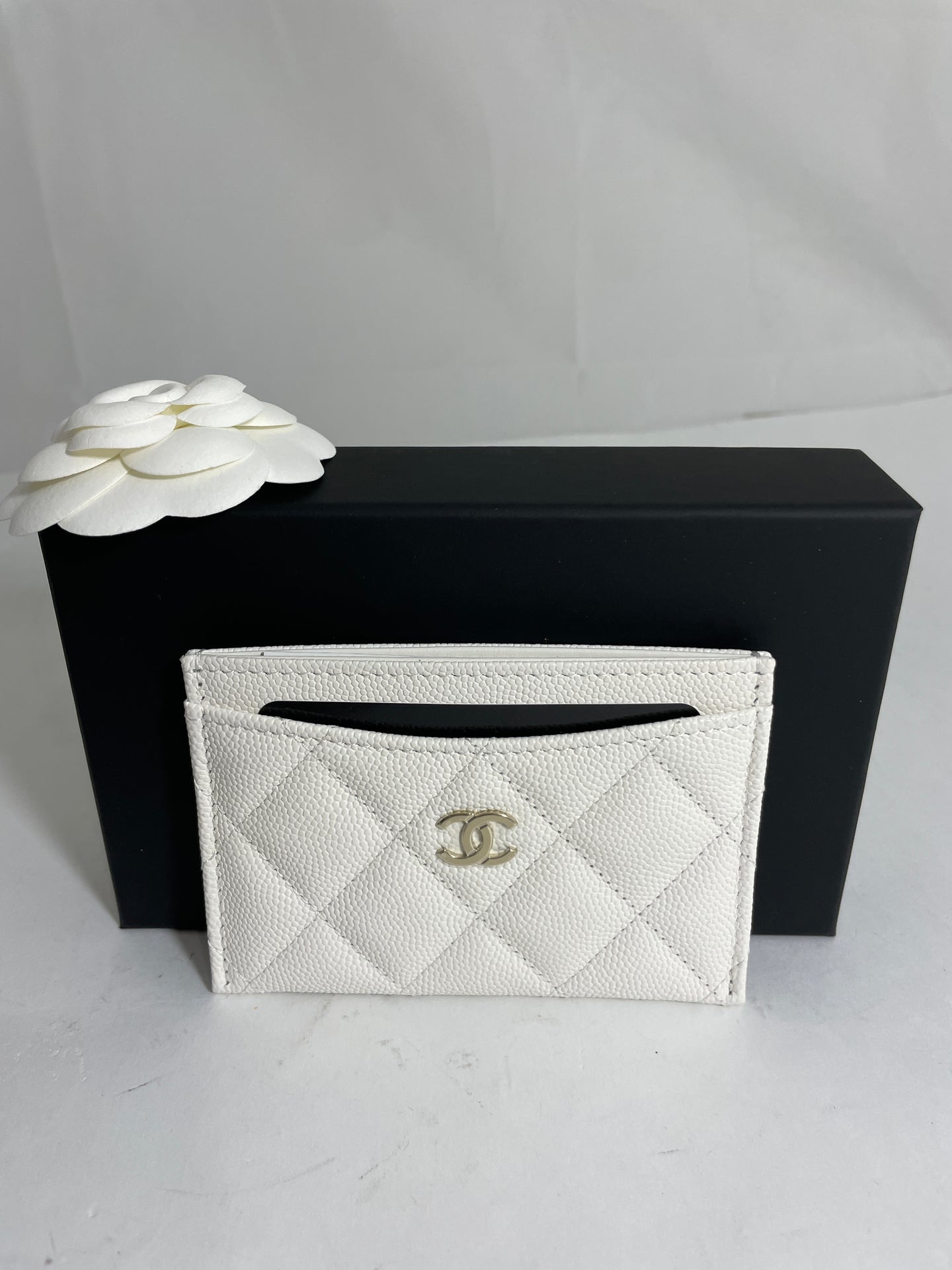 Chanel 22B White Caviar Card Case