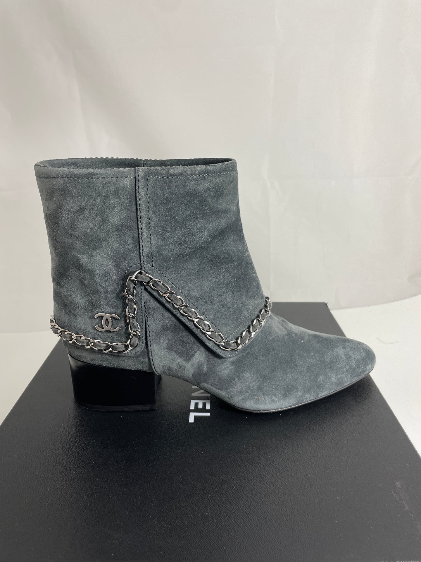 Chanel 19 A Dark Grey CC Suede Calfskin Booties – The Millionaires