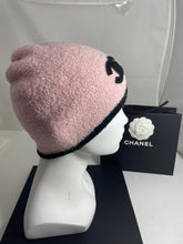 Load image into Gallery viewer, Chanel Cashmere/Silk Pink CC Beanie Hat
