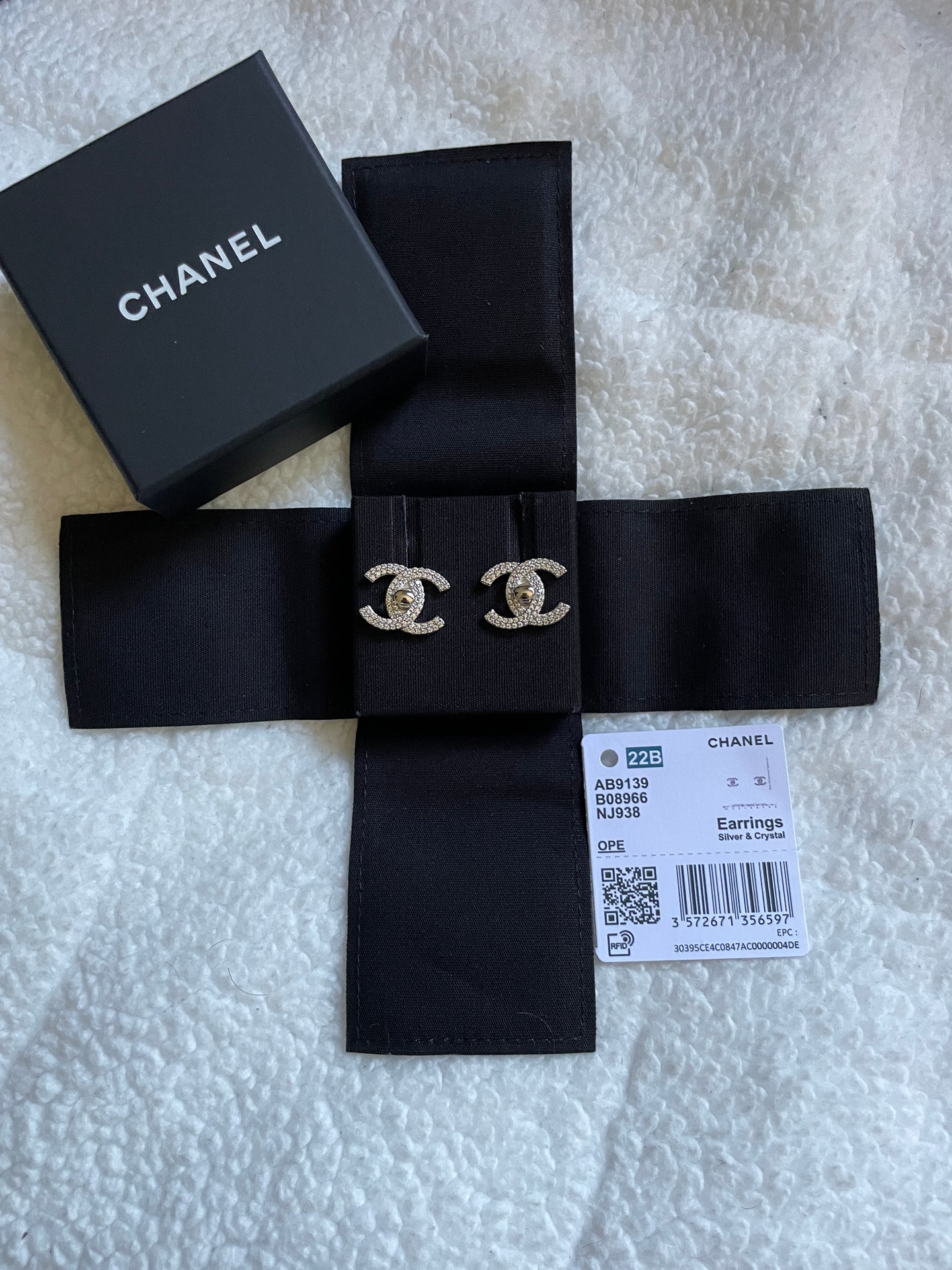 Chanel 22 CC Silver tone Crystal Turnlock Stud Earrings