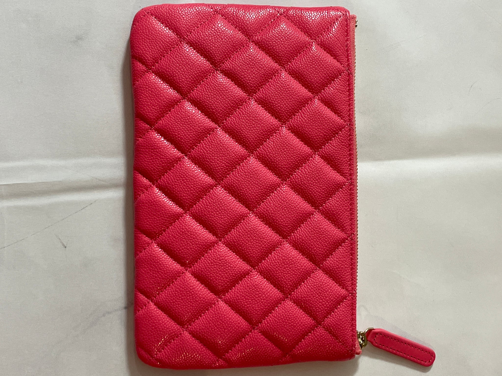 red chanel wallet