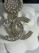 Load image into Gallery viewer, Chanel 22C Gold Pearls Statement Earrings
