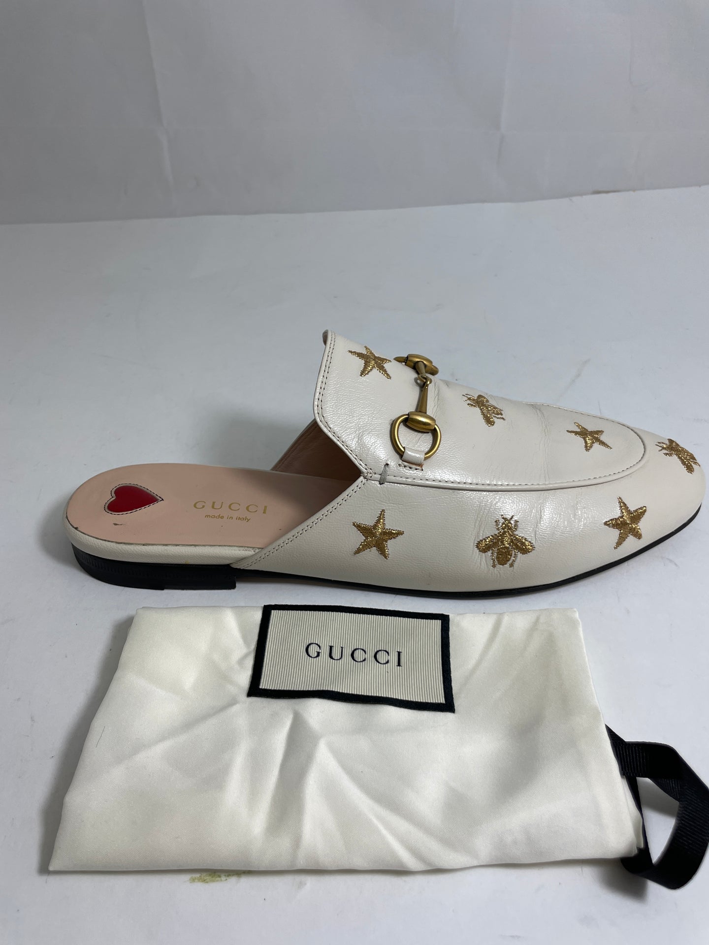 Gucci White Bee Leather Princetown Flats