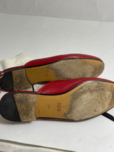 Load image into Gallery viewer, Gucci Red Leather Princetown Flats
