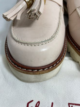 Load image into Gallery viewer, Stuart Weitzman Bromley Ivory/Beige Tassel Loafers
