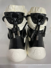 Load image into Gallery viewer, Moncler Cora White Nylon Rubber Snow Boots
